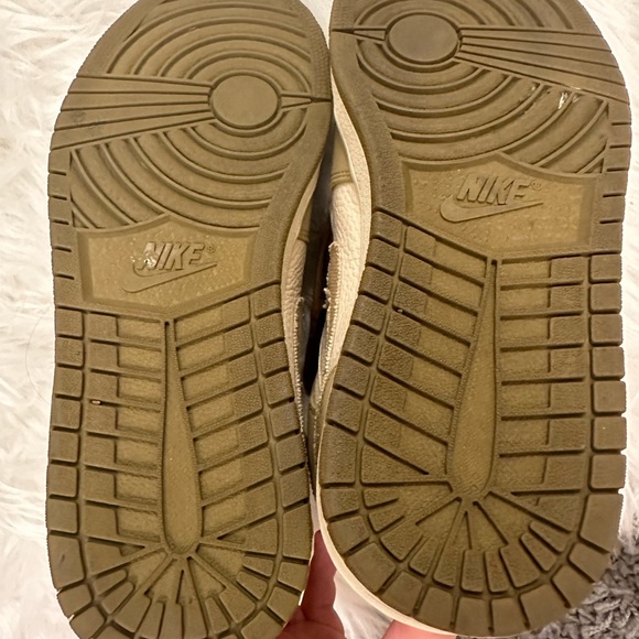 Nike Air Jordan 1 Retro Armed forces - Picture 6 of 10